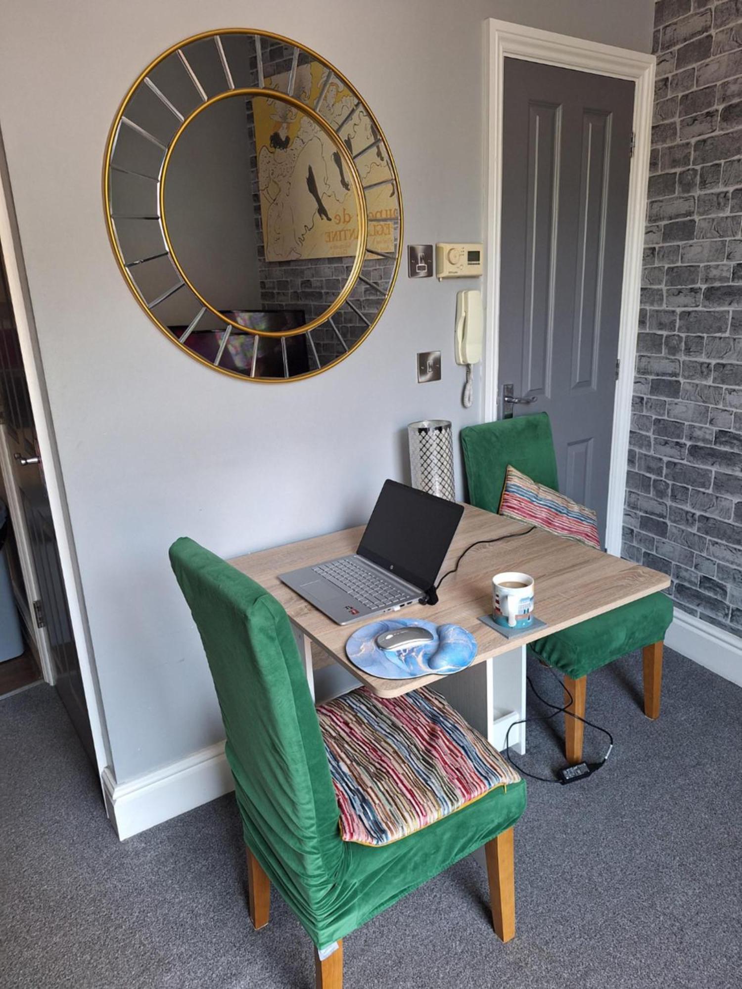 Central Matlock Apartment 外观 照片